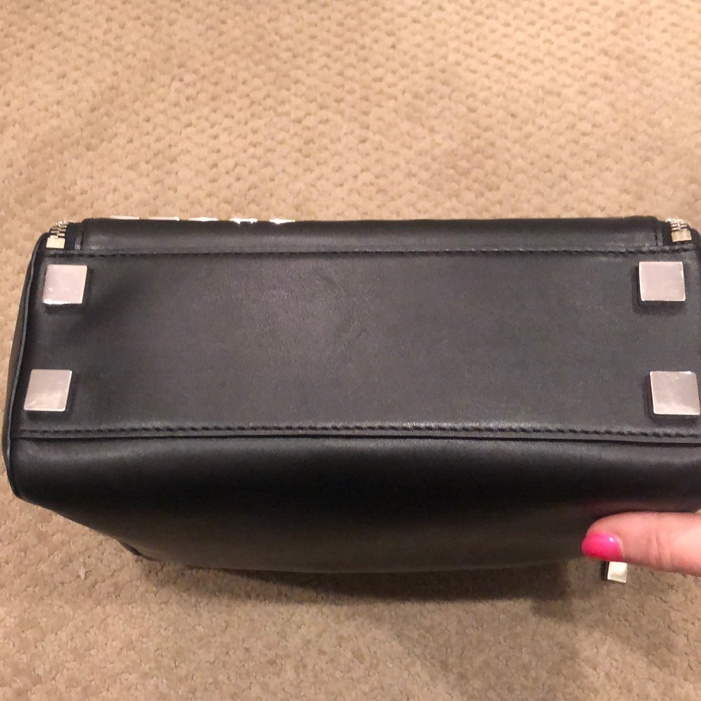 NWOT Michael Kors Black Bag, Silver Tile Front - Picture 8 of 8